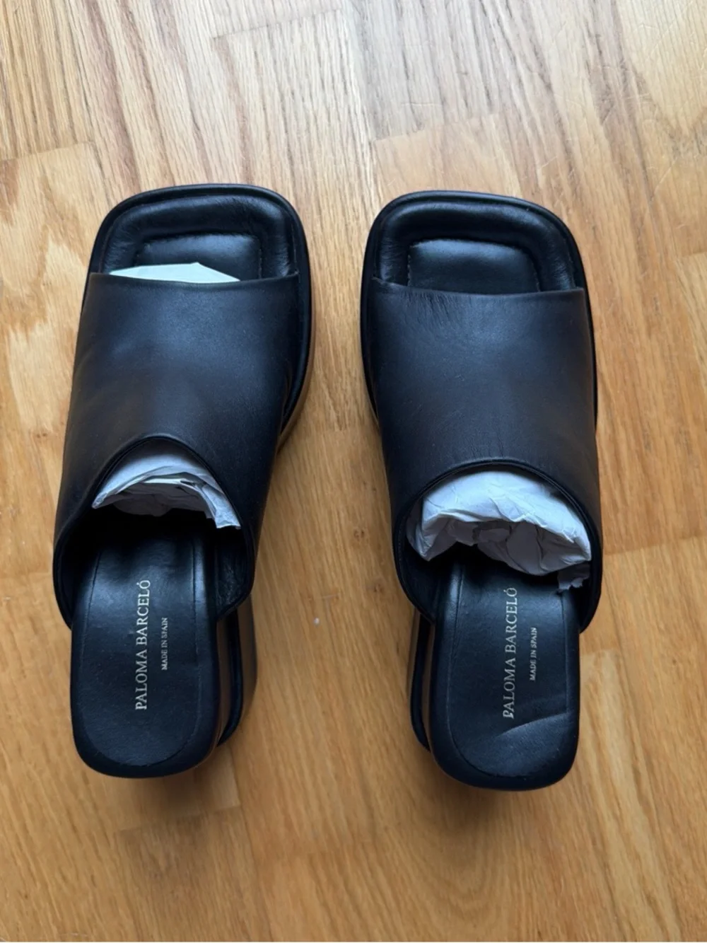 Paloma Barceló Black Leather Platform Slide sandals - Picture 4 of 7